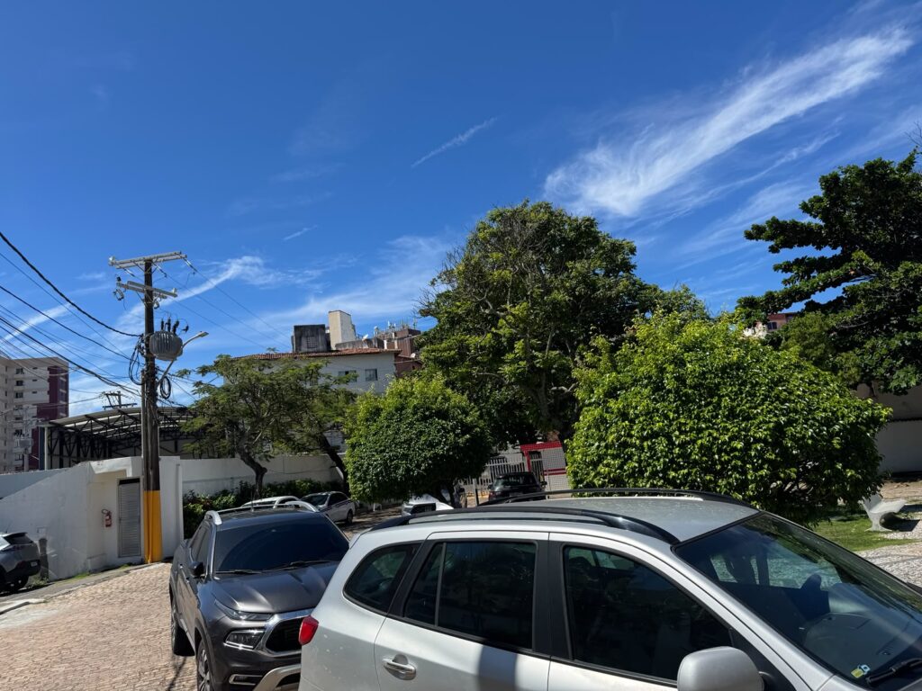 Apartamento 2 Quartos, Garagem - Imóvel em Costa Azul - JL Imóveis Bahia